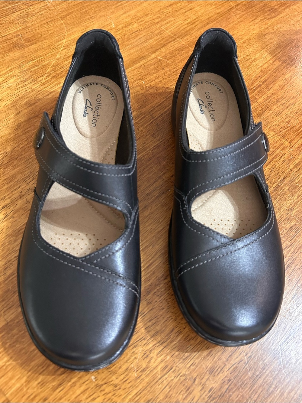 Clarks Women’s Black Mary Jane “Cora Dahlia” Leather Shoes - Picture 2 of 5